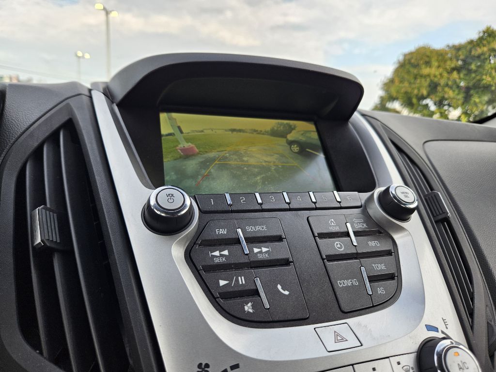 Photo 111 of this CHEVROLET EQUINOX