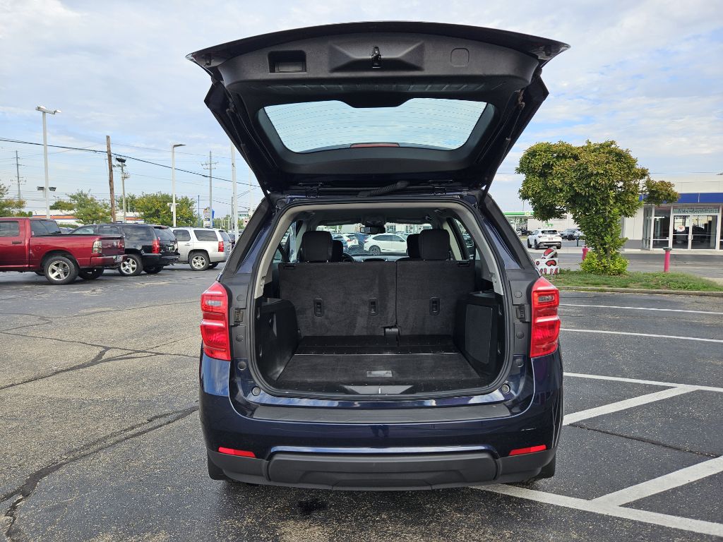 Photo 69 of this CHEVROLET EQUINOX