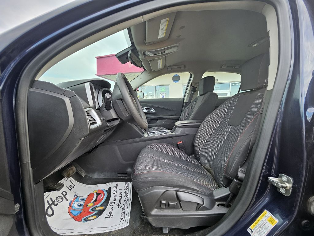 Photo 64 of this CHEVROLET EQUINOX