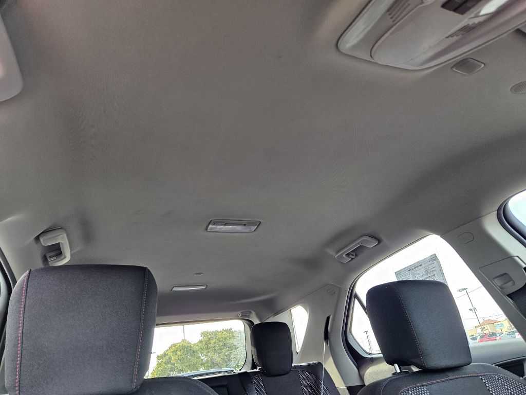 Photo 82 of this CHEVROLET EQUINOX