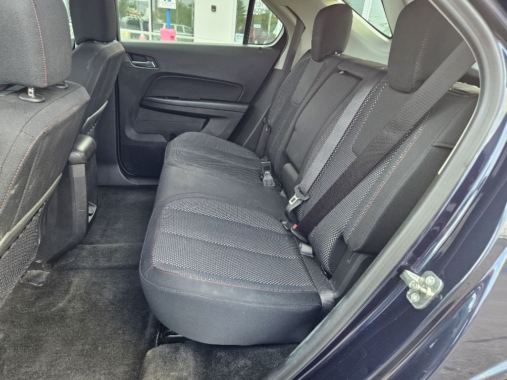 Photo 65 of this CHEVROLET EQUINOX