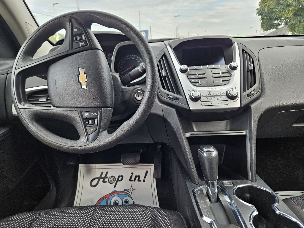 Photo 36 of this CHEVROLET EQUINOX