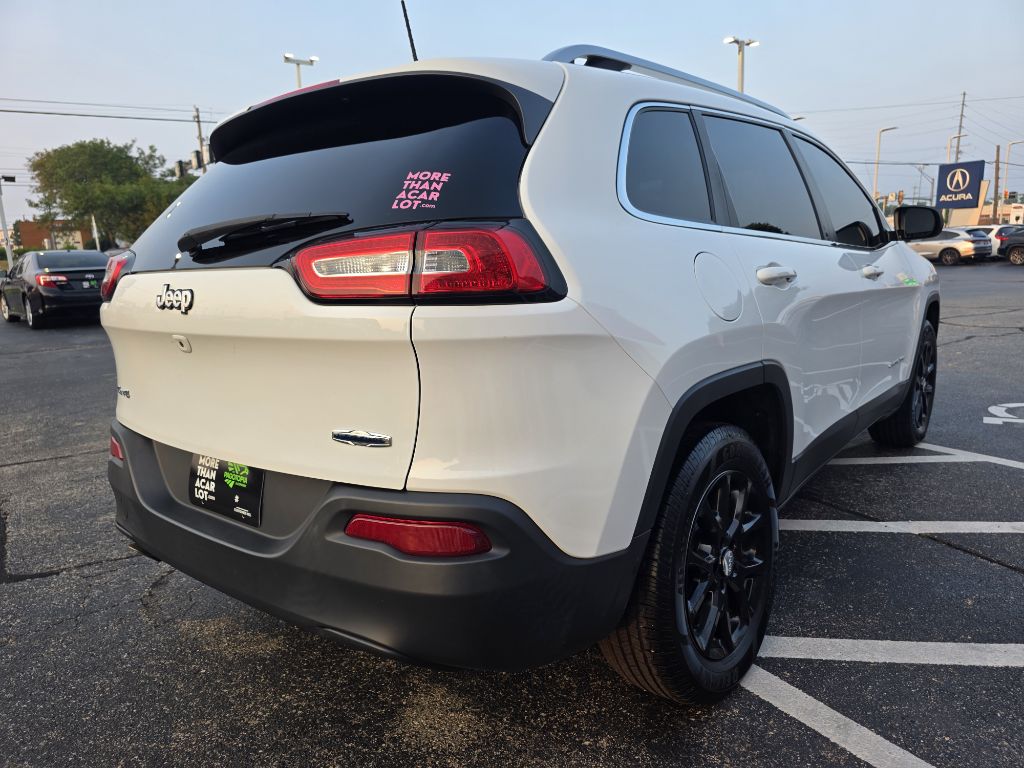 Photo 60 of this JEEP CHEROKEE