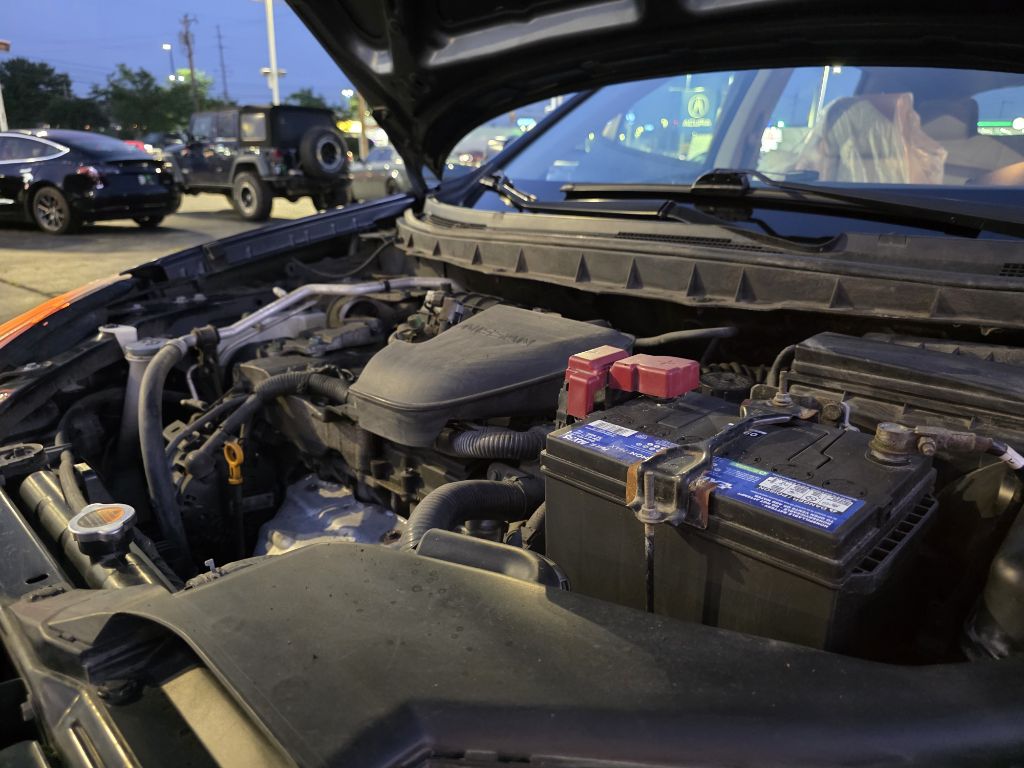 Photo 30 of this NISSAN ROGUE SELECT
