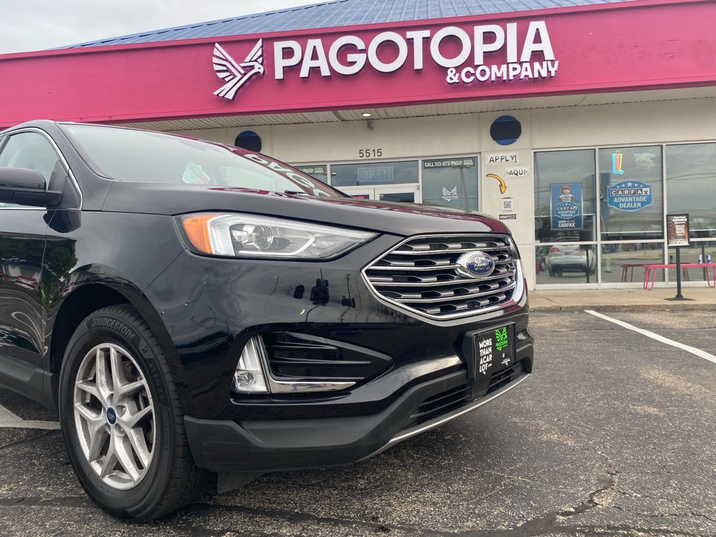 Photo 3 of this FORD EDGE