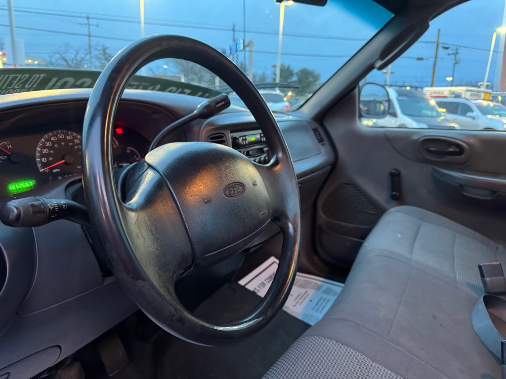 Photo 8 of this FORD F-150