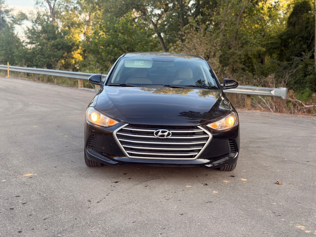 2017 HYUNDAI ELANTRA