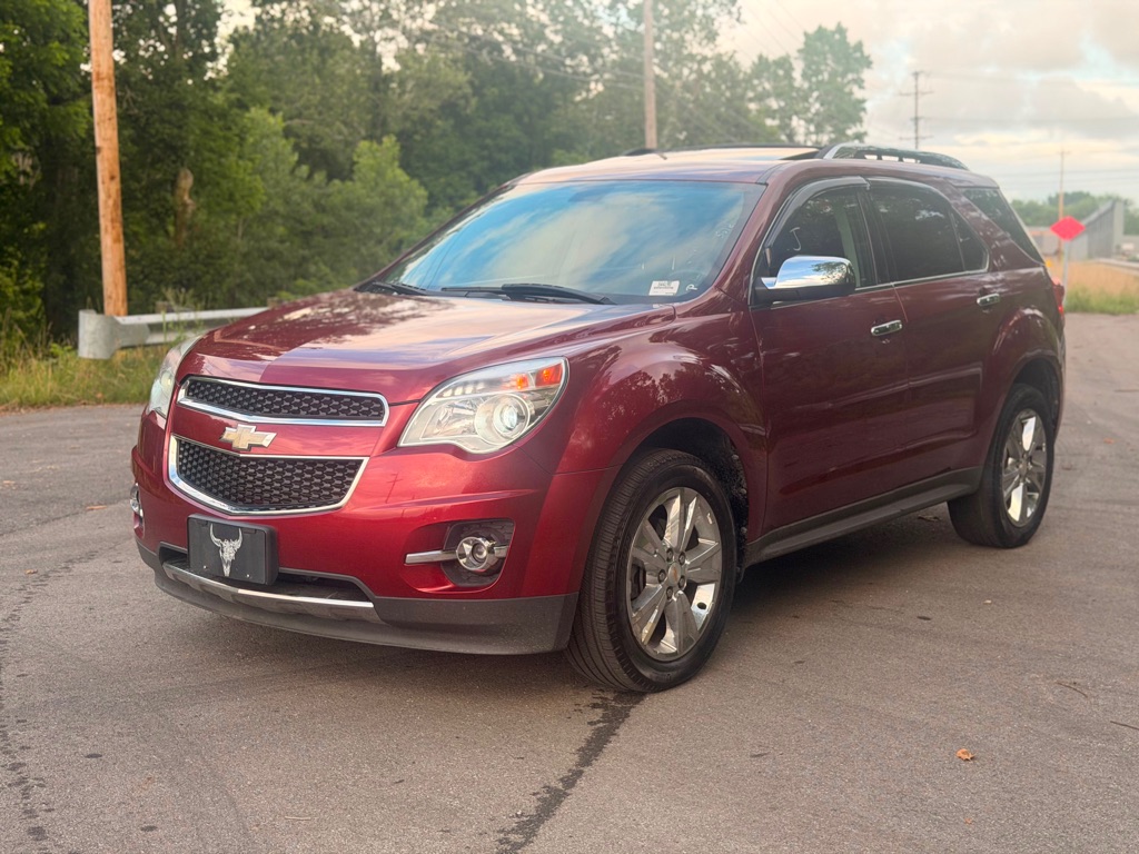 Photo 12 of this CHEVROLET EQUINOX