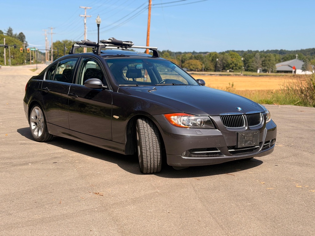 Photo 4 of this BMW 3 SERIES