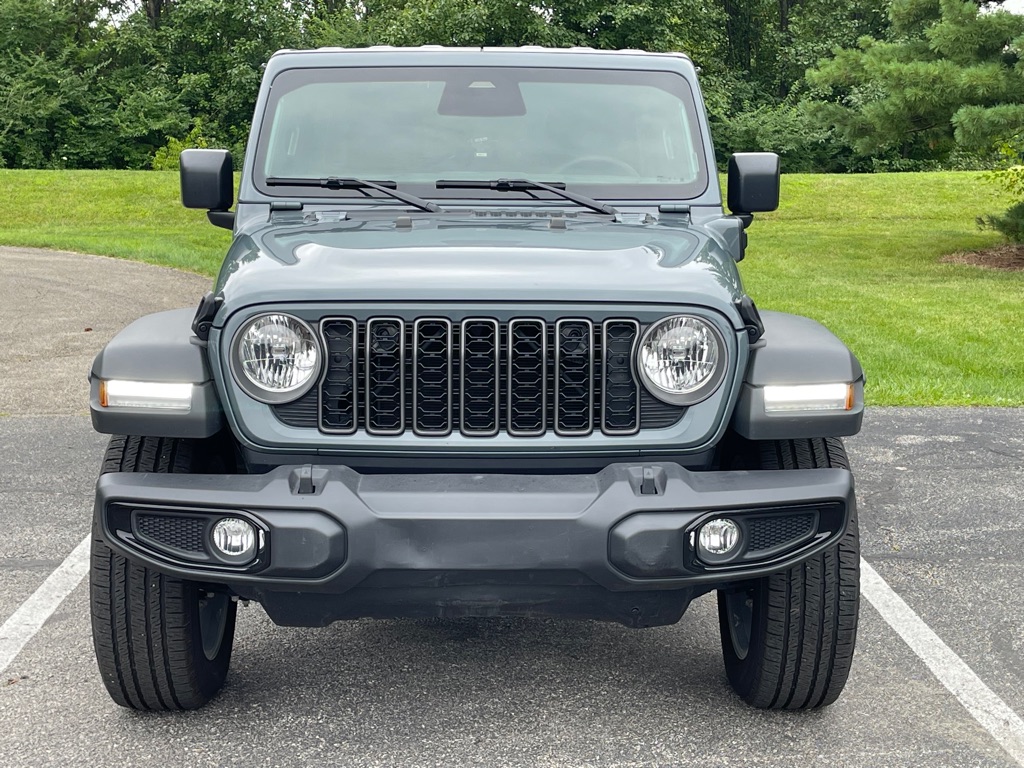 Photo 4 of this JEEP WRANGLER