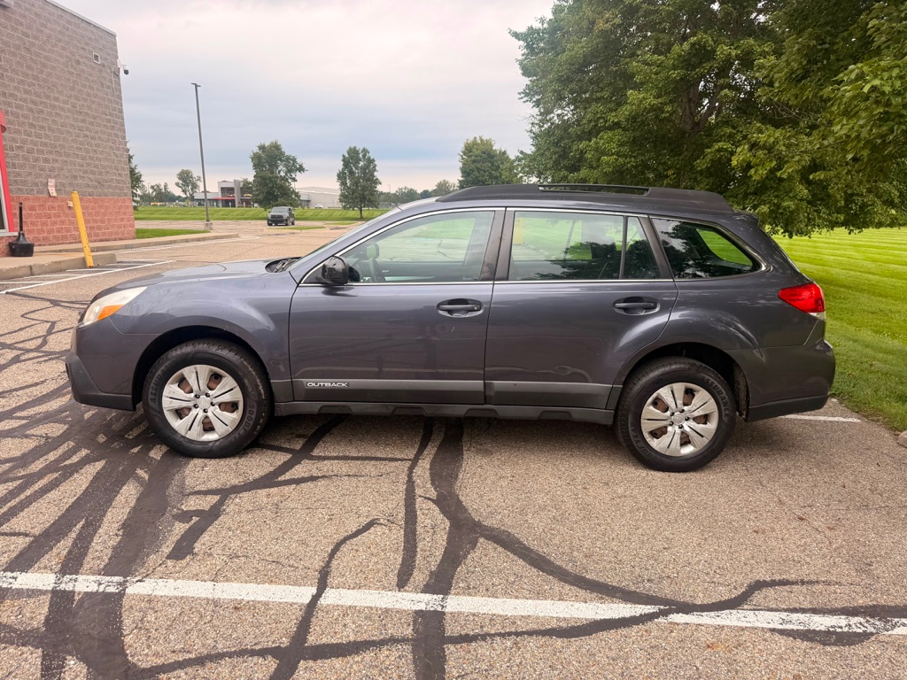 Photo 4 of this SUBARU OUTBACK