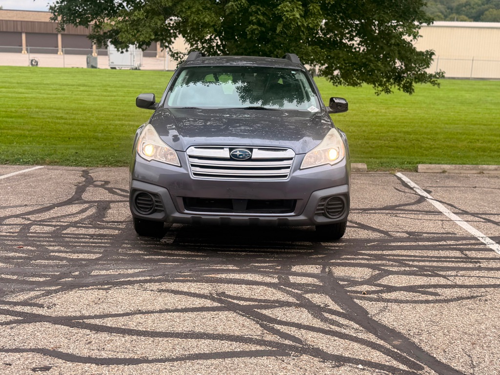 Photo 3 of this SUBARU OUTBACK