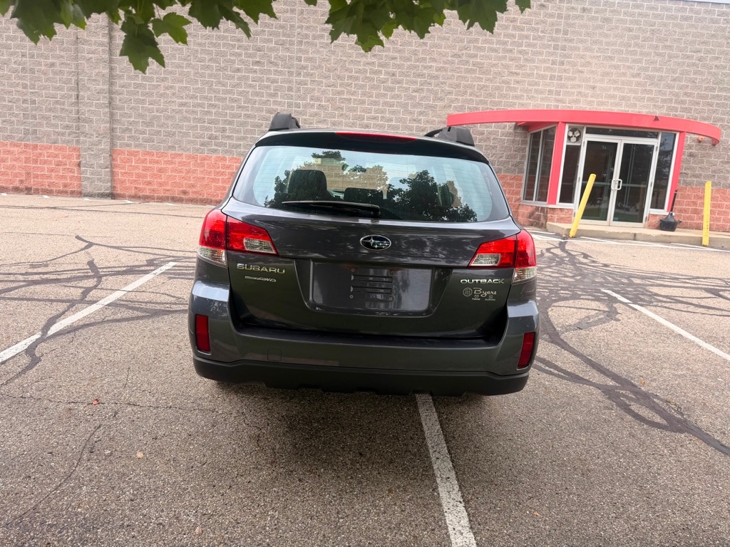 Photo 8 of this SUBARU OUTBACK