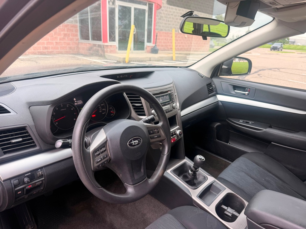 Photo 6 of this SUBARU OUTBACK