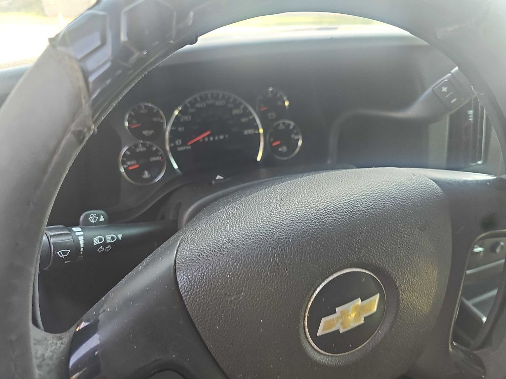 Photo 11 of this CHEVROLET EXPRESS