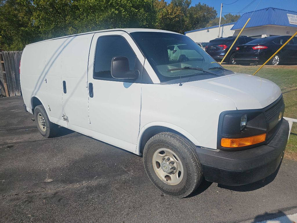 Photo 4 of this CHEVROLET EXPRESS