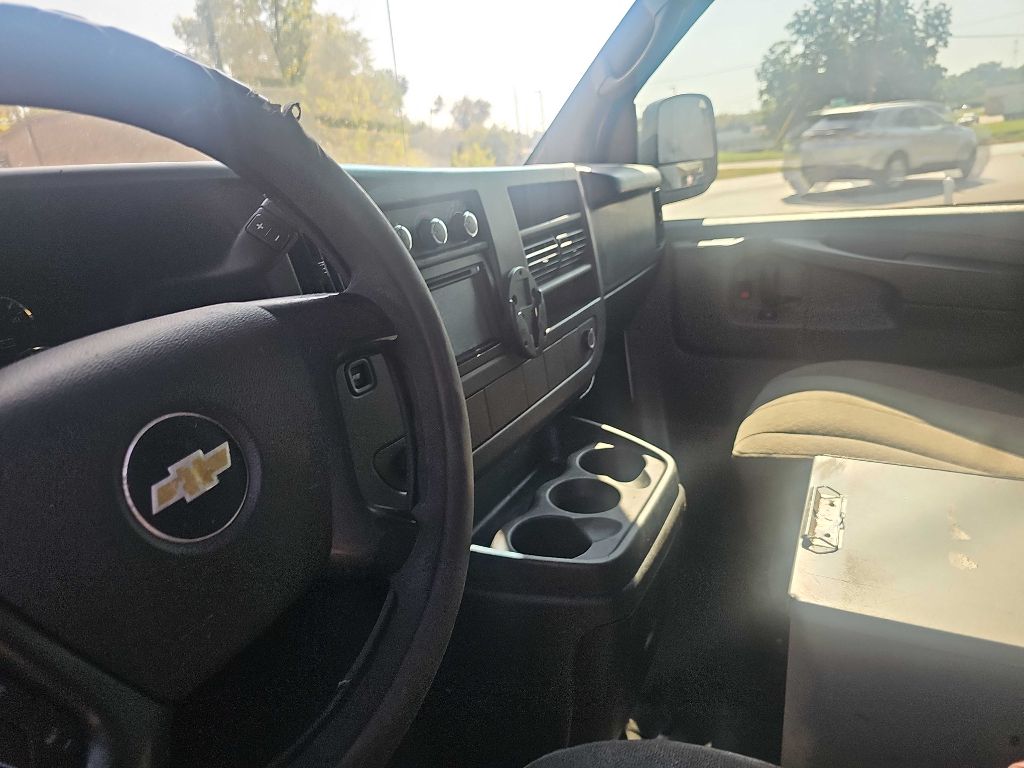 Photo 10 of this CHEVROLET EXPRESS