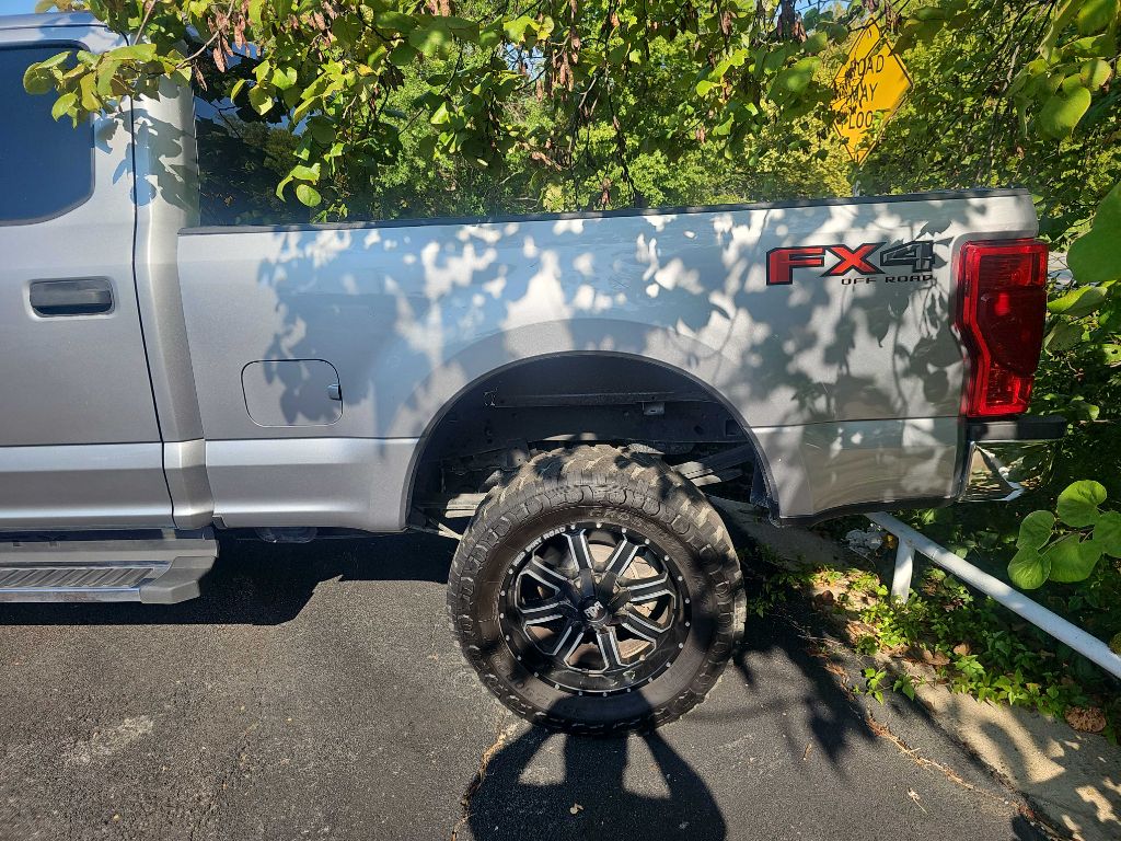 Photo 3 of this FORD F-250 SUPER DUT