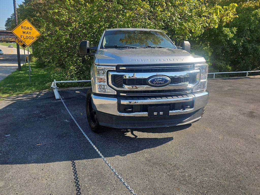 Photo 4 of this FORD F-250 SUPER DUT