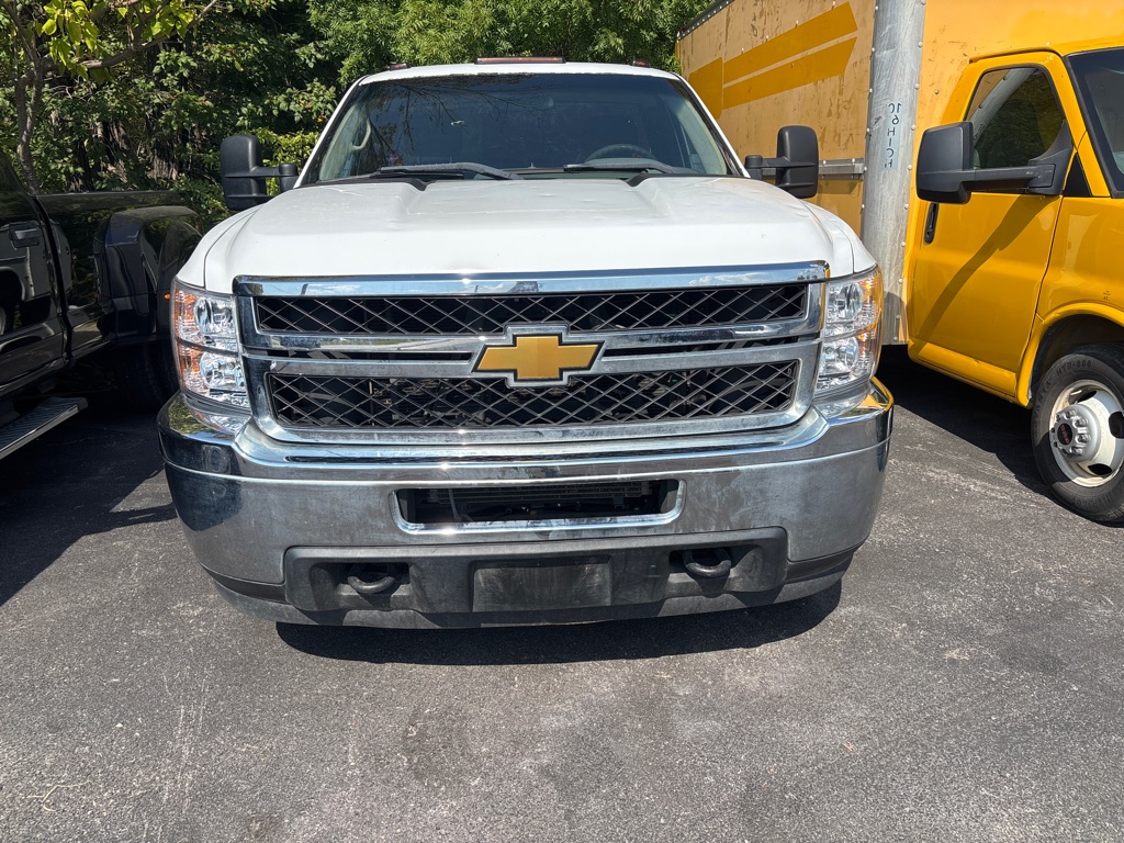 Photo 2 of this CHEVROLET SILVERADO 3500H