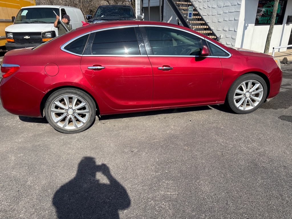 Photo 12 of this BUICK VERANO