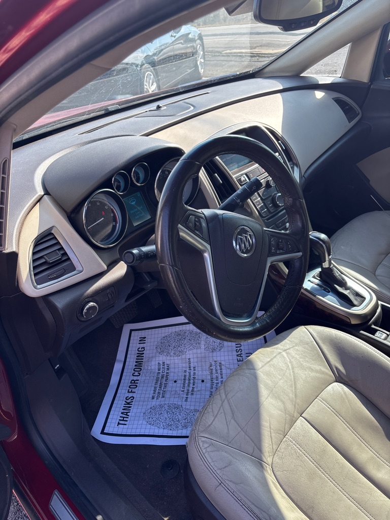 Photo 23 of this BUICK VERANO