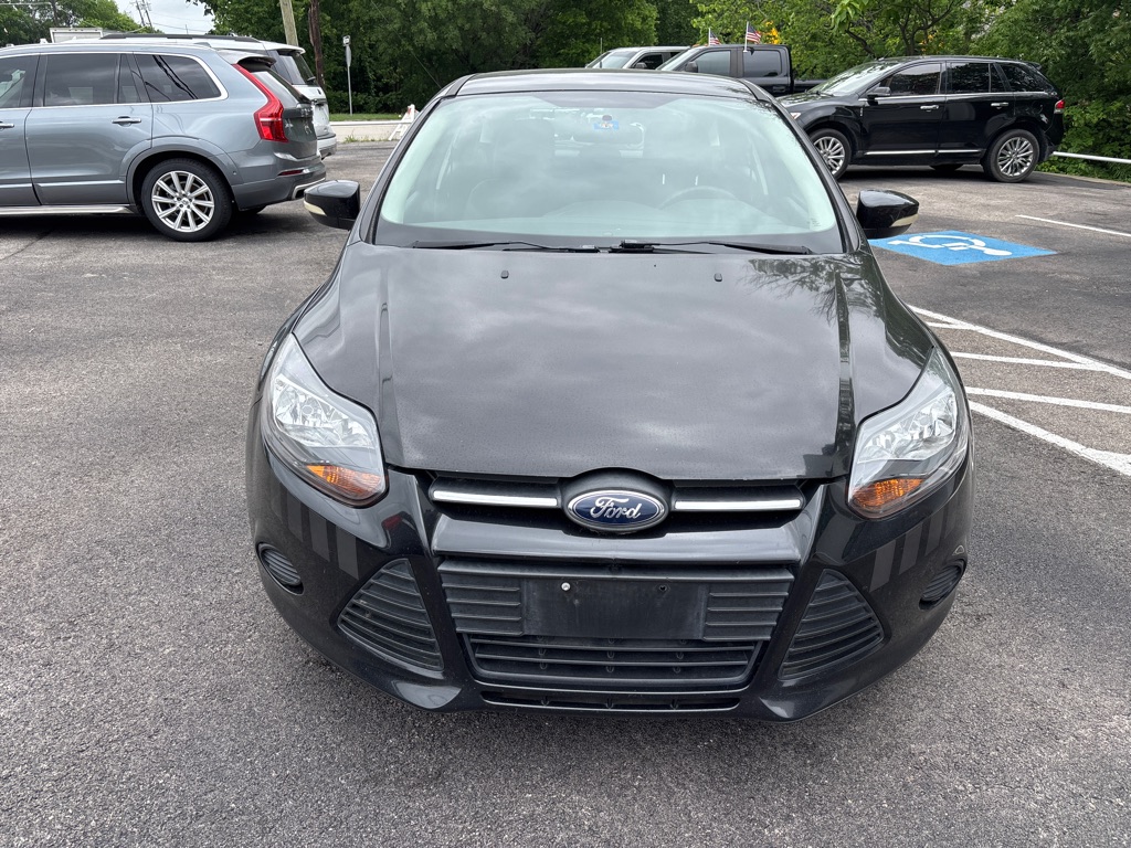 Photo 3 of this FORD FOCUS