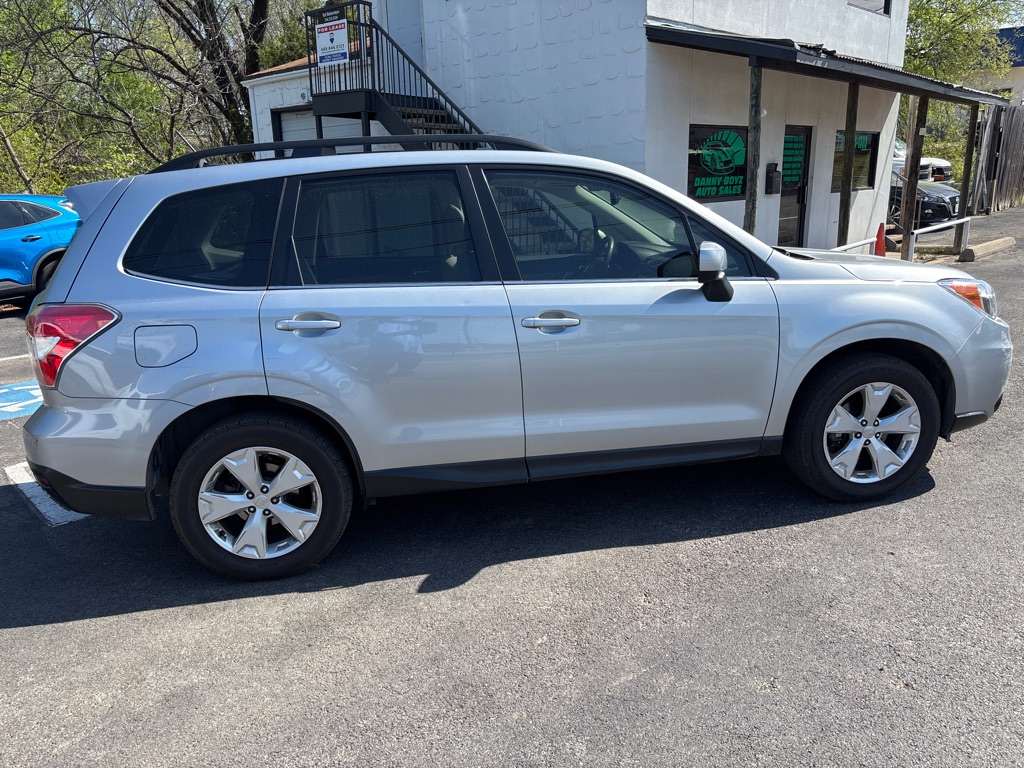 Photo 8 of this SUBARU FORESTER