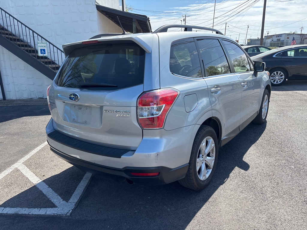 Photo 7 of this SUBARU FORESTER