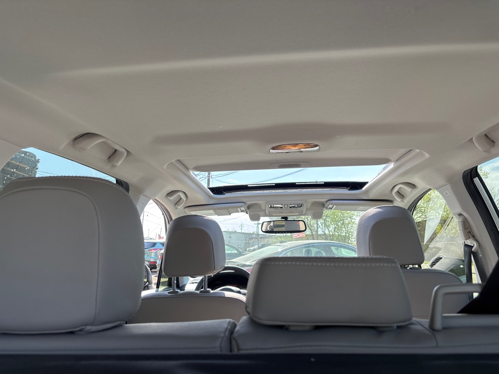 Photo 10 of this SUBARU FORESTER