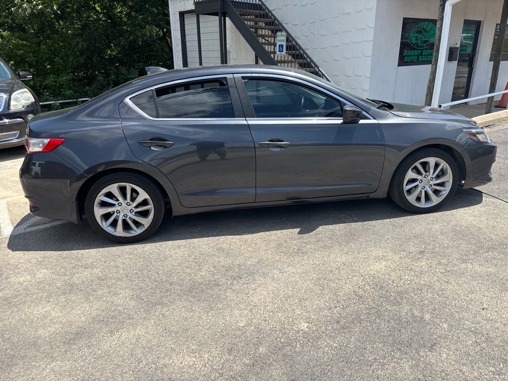 Photo 8 of this ACURA ILX