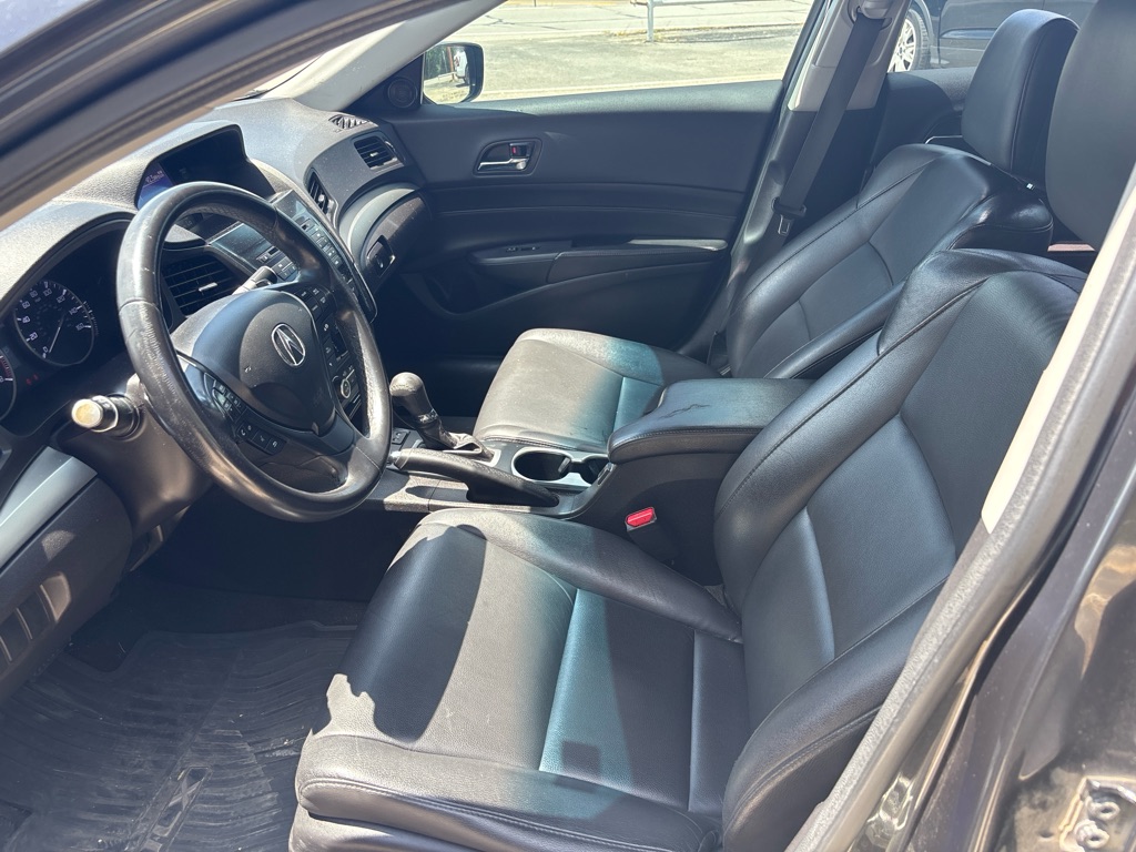 Photo 12 of this ACURA ILX