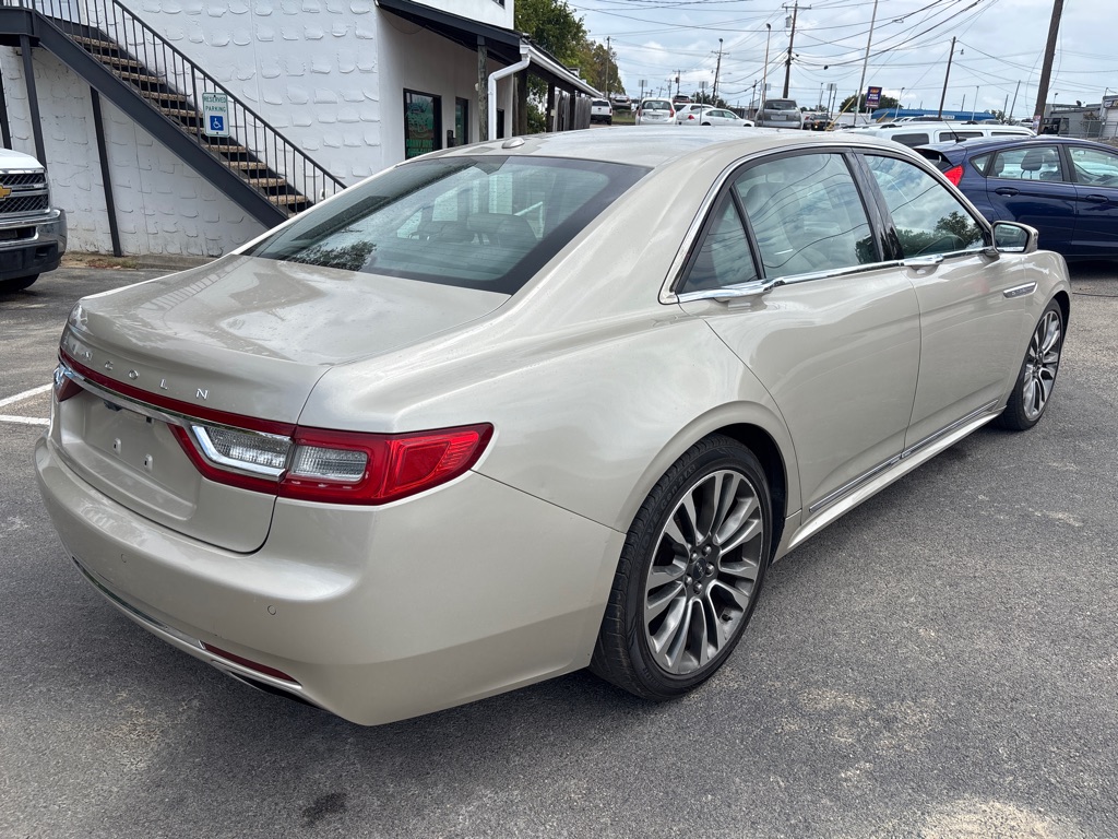 Photo 7 of this LINCOLN CONTINENTAL