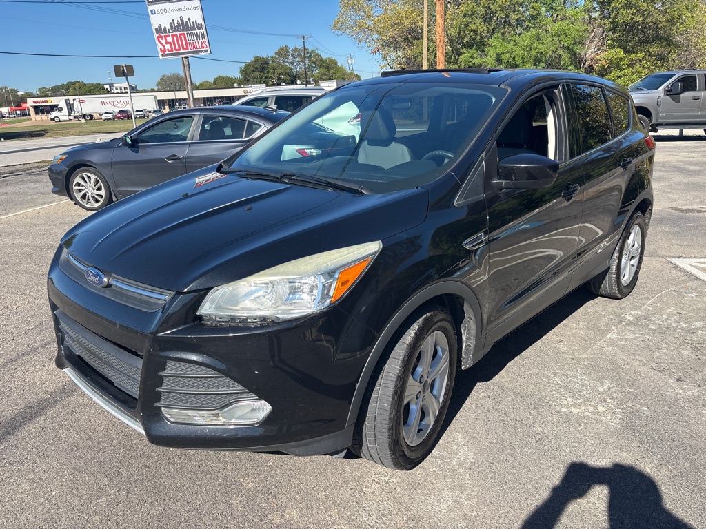 Photo 6 of this FORD ESCAPE