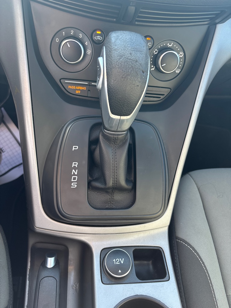 Photo 22 of this FORD ESCAPE