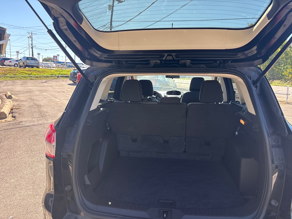 Photo 19 of this FORD ESCAPE