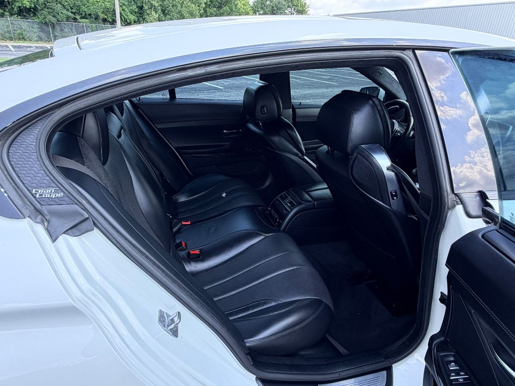 Photo 35 of this BMW 6 SERIES