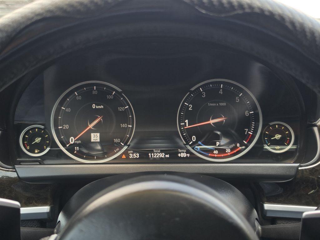 Photo 23 of this BMW 6 SERIES