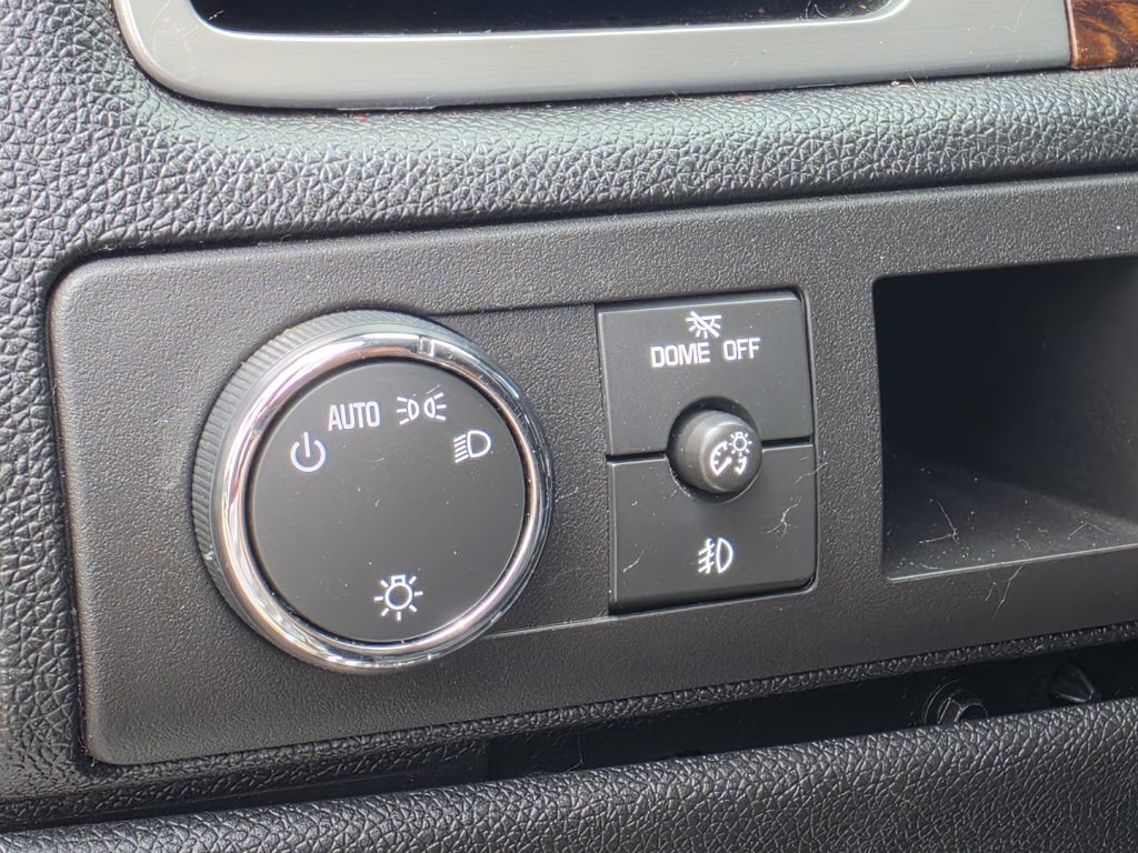 Photo 11 of this GMC YUKON XL