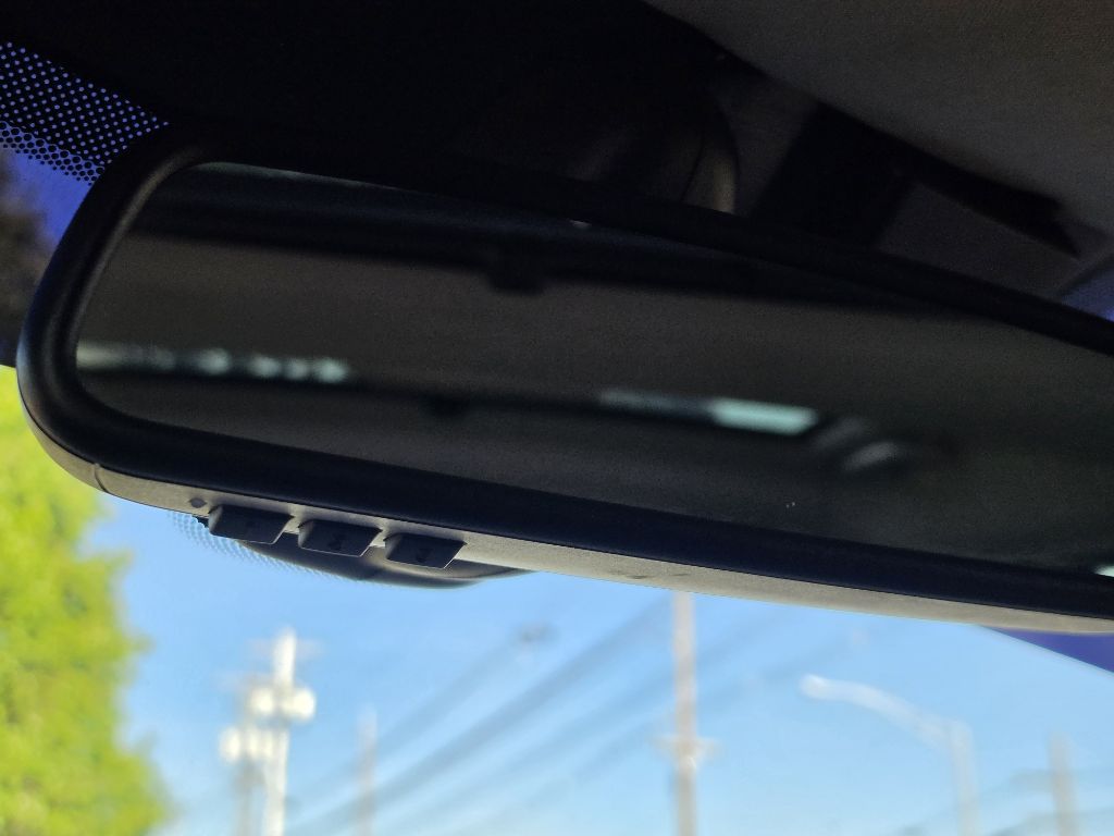 Photo 39 of this LAND ROVER LR4