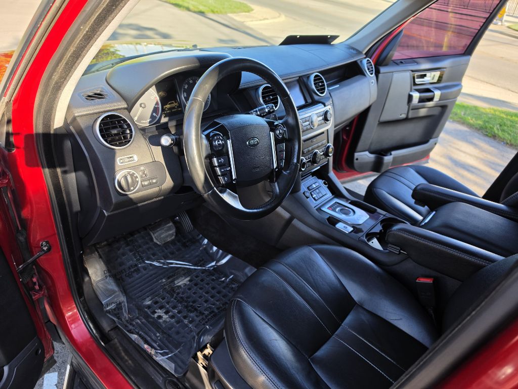 Photo 8 of this LAND ROVER LR4