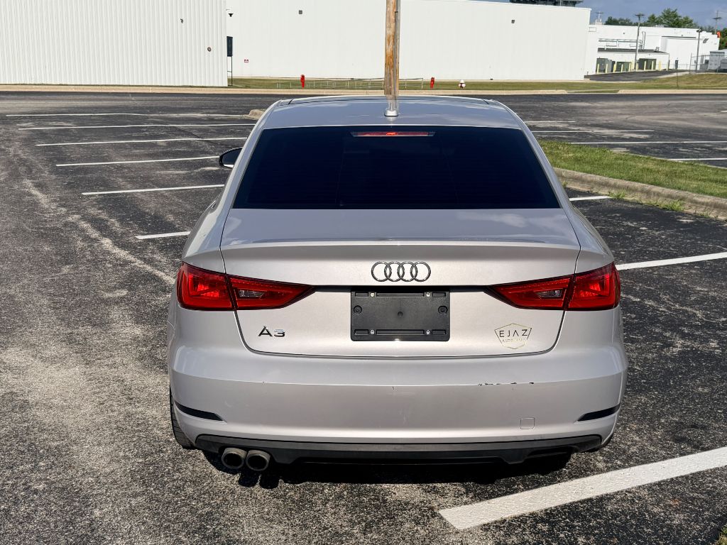 Photo 27 of this AUDI A3