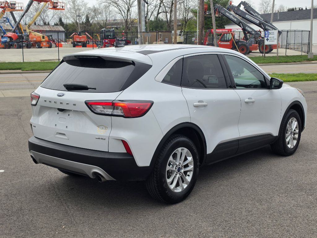 Photo 8 of this FORD ESCAPE