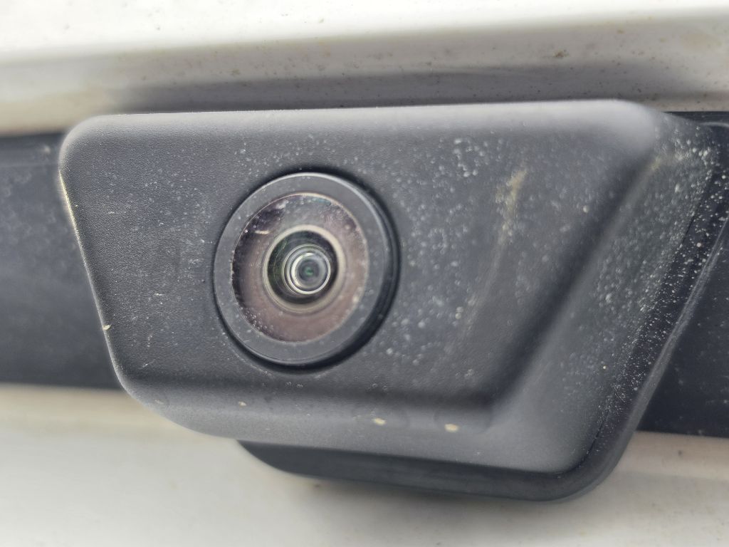 Photo 32 of this FORD ESCAPE