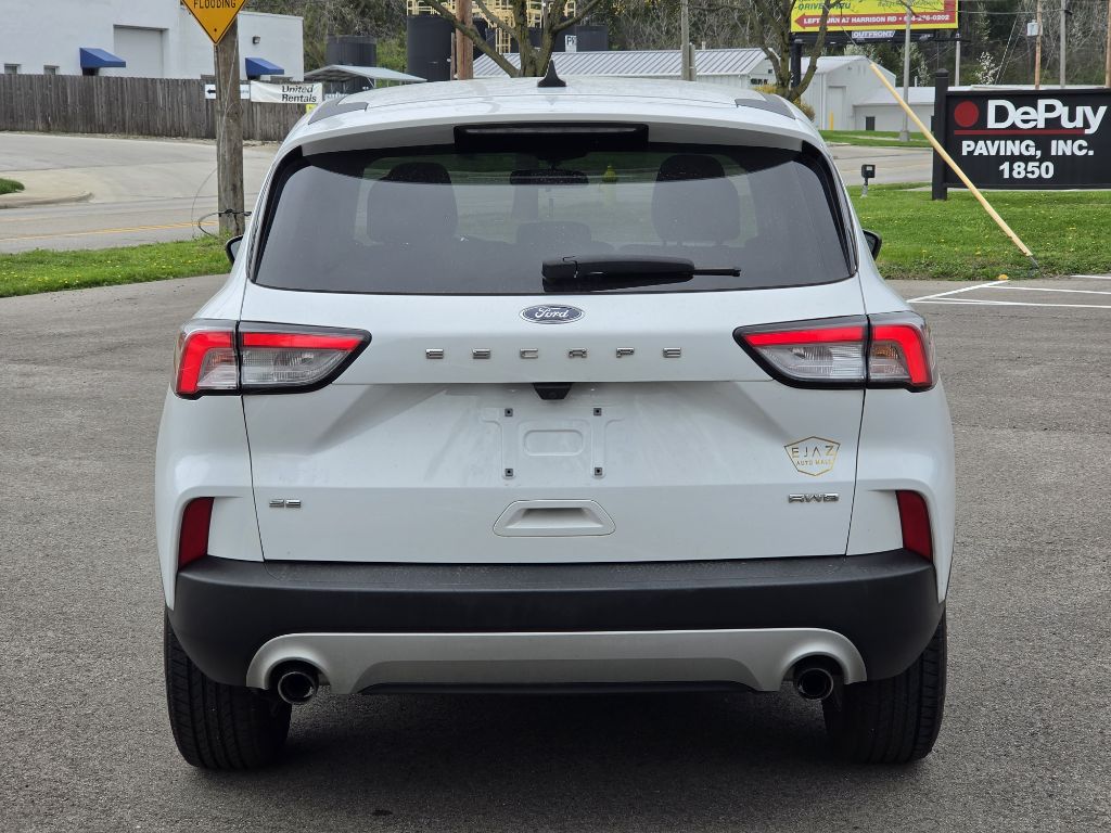 Photo 9 of this FORD ESCAPE