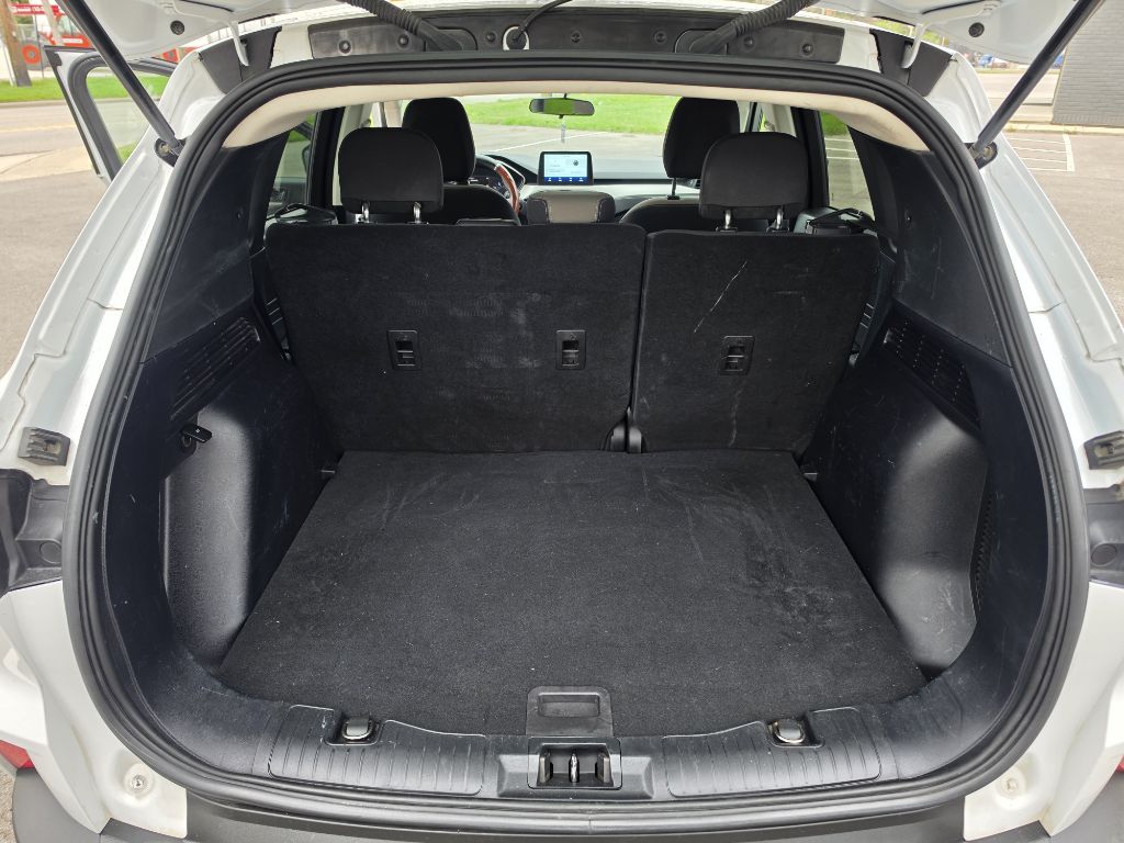 Photo 19 of this FORD ESCAPE