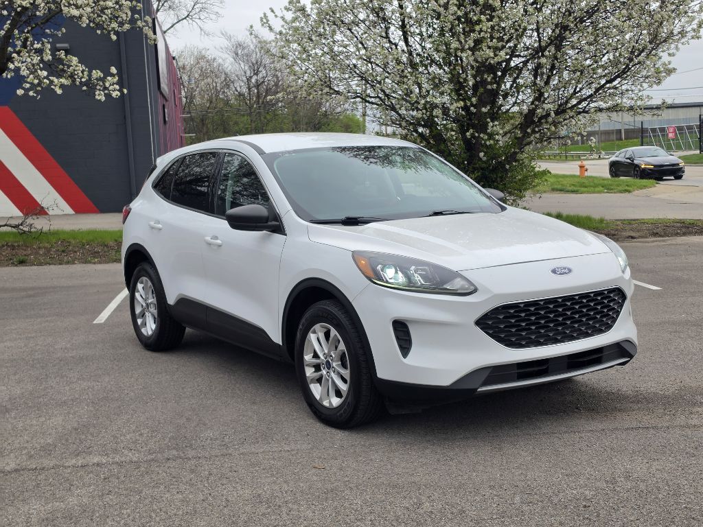 Photo 2 of this FORD ESCAPE
