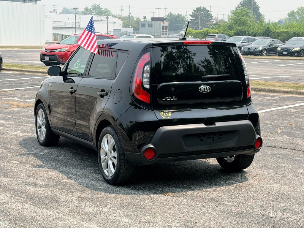 Photo 8 of this KIA SOUL