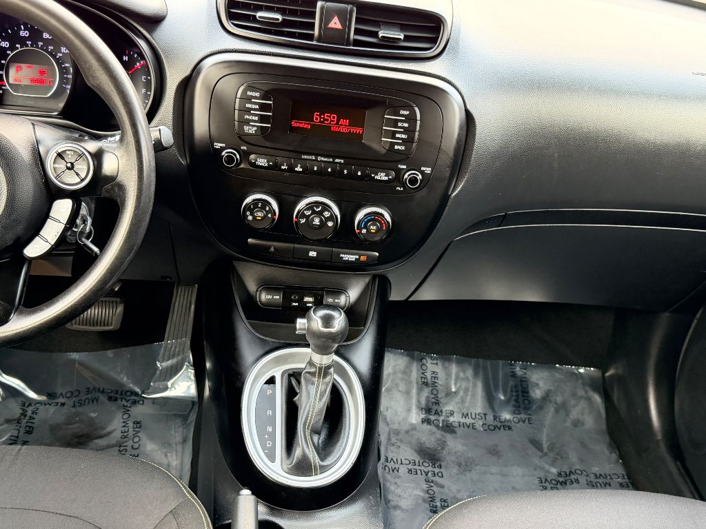Photo 24 of this KIA SOUL