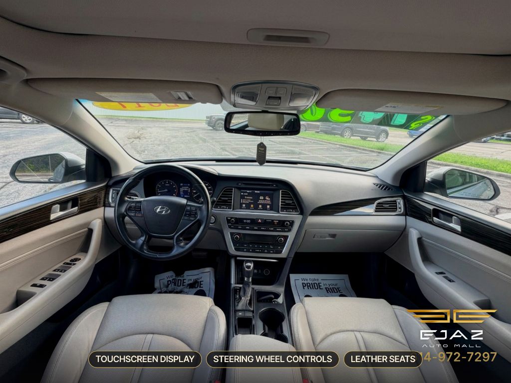 Photo 13 of this HYUNDAI SONATA